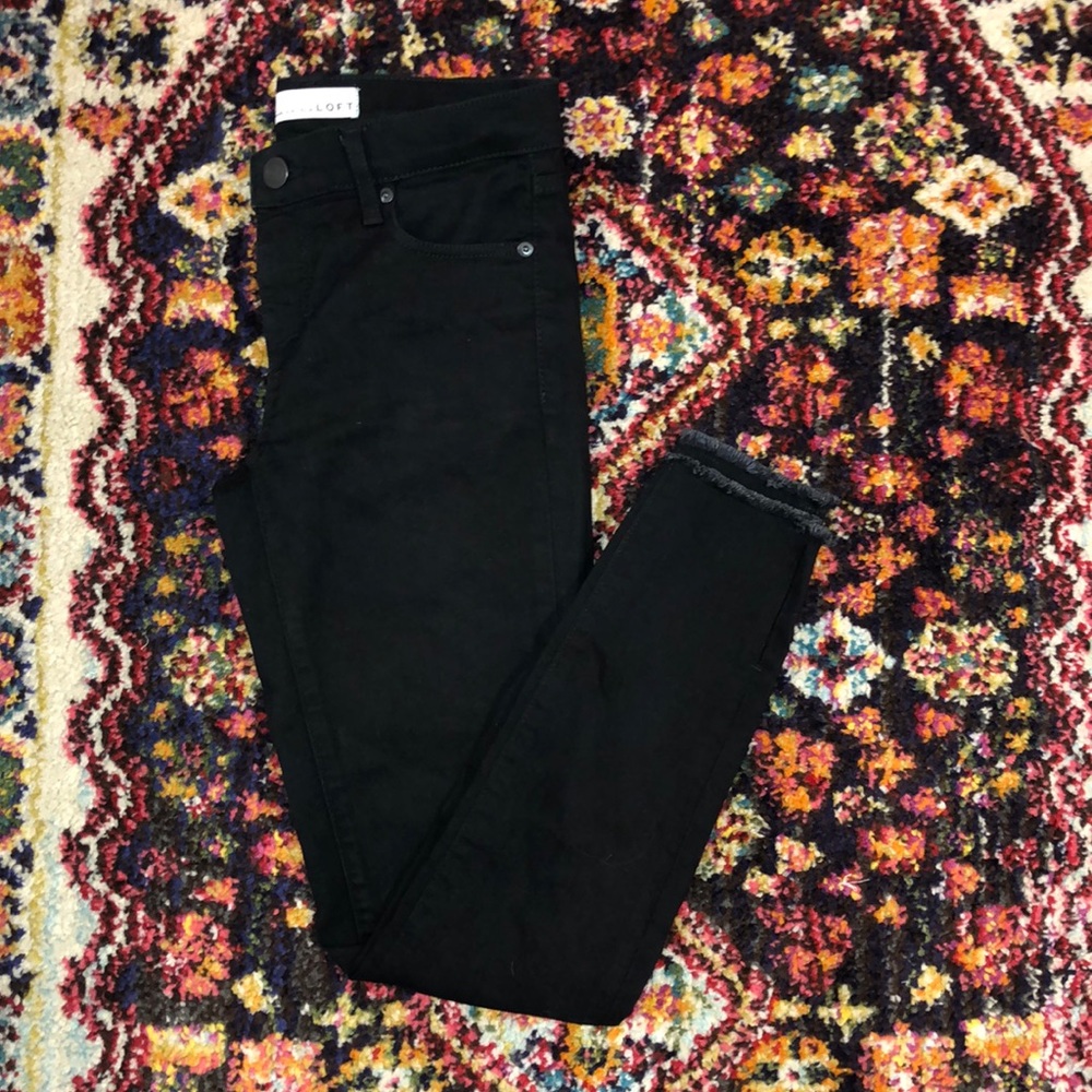 Loft black skinny cropped jeans with destroyed hem